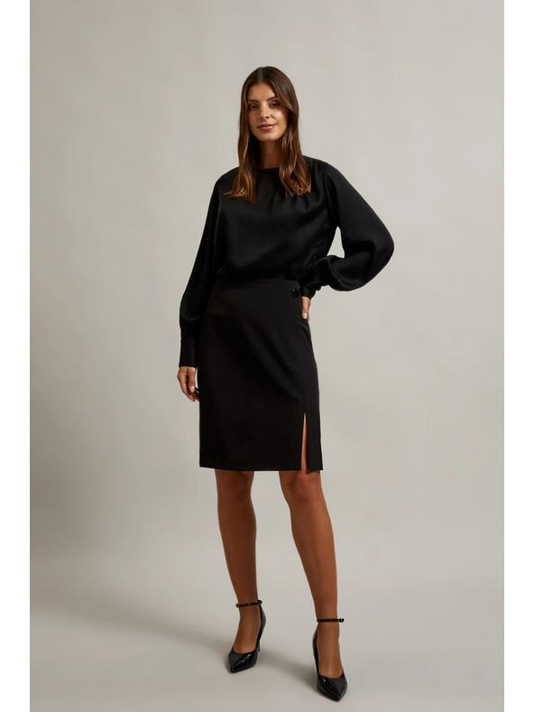 Moodo Елегантна черна риза с набрани ръкави Moodo