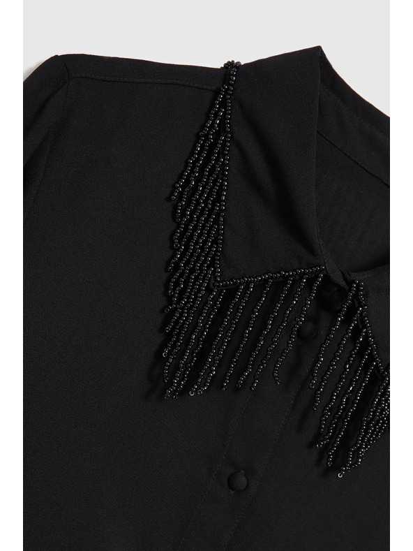 Moodo Черна блуза с ръчно пришити мъниста Moodo