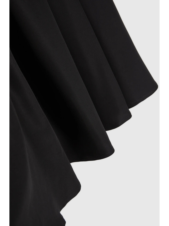 Moodo Разширена пола в черно Moodo