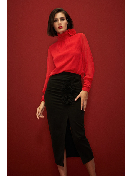 Moodo Черна пола с декоративна роза и цепка Moodo