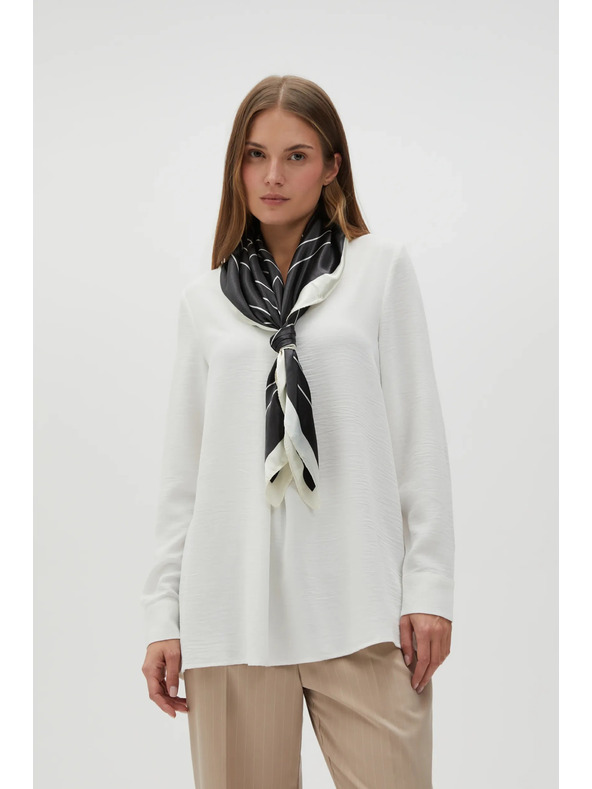 Moodo Бяло и черно дамско шарено шалче Moodo