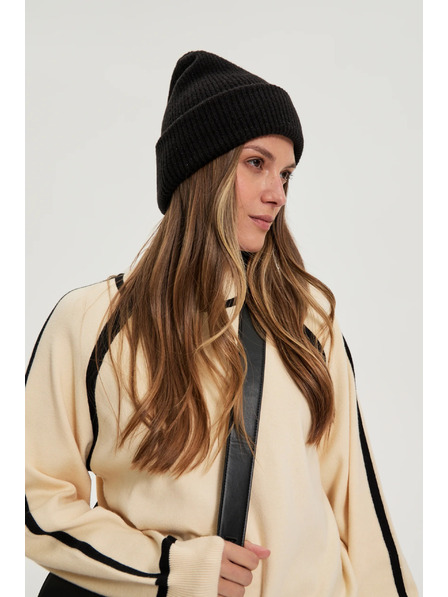 Moodo Черна шапка с металически нишки Moodo