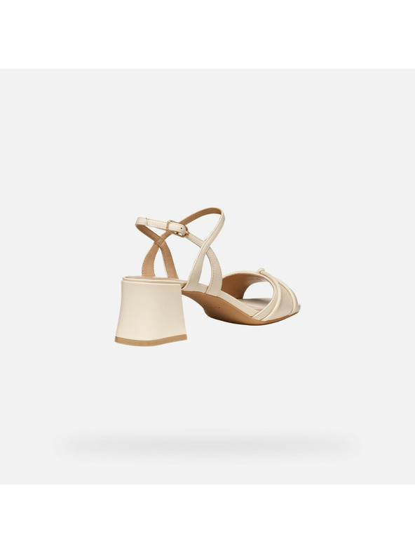 Geox Бежови дамски сандали Geox New Eraklia 50 T01