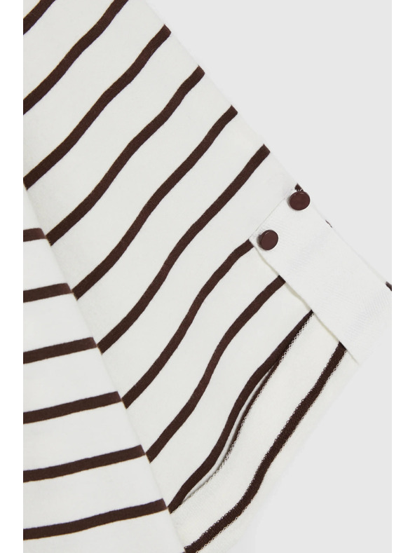 Moodo Раирана суитшърт бяла Moodo