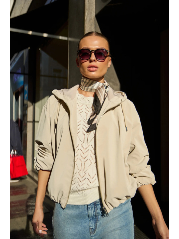 Moodo Тънка якета с качулка бежова Moodo