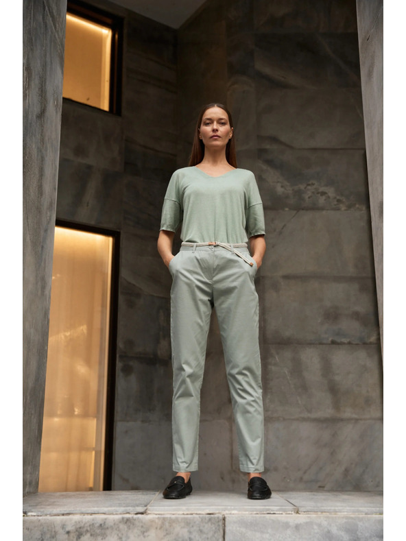 Moodo Памучни панталони маслинево зелени Moodo