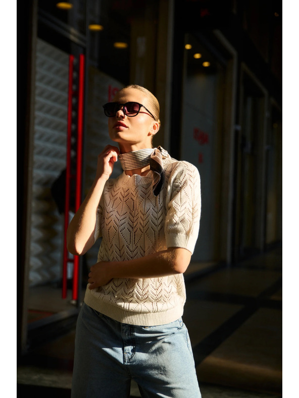 Moodo Небесносин пуловер пясъчен Moodo