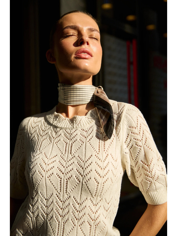 Moodo Небесносин пуловер пясъчен Moodo