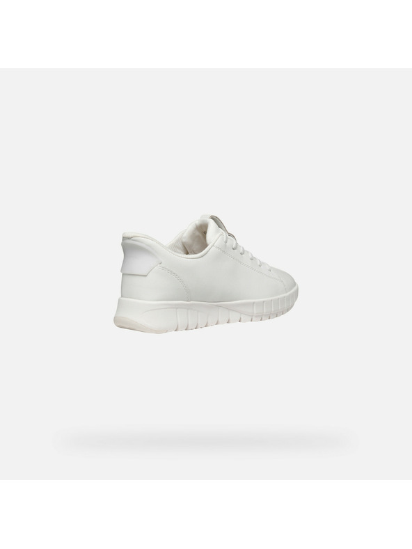 Geox Бели дамски маратонки Geox Flextride Plus