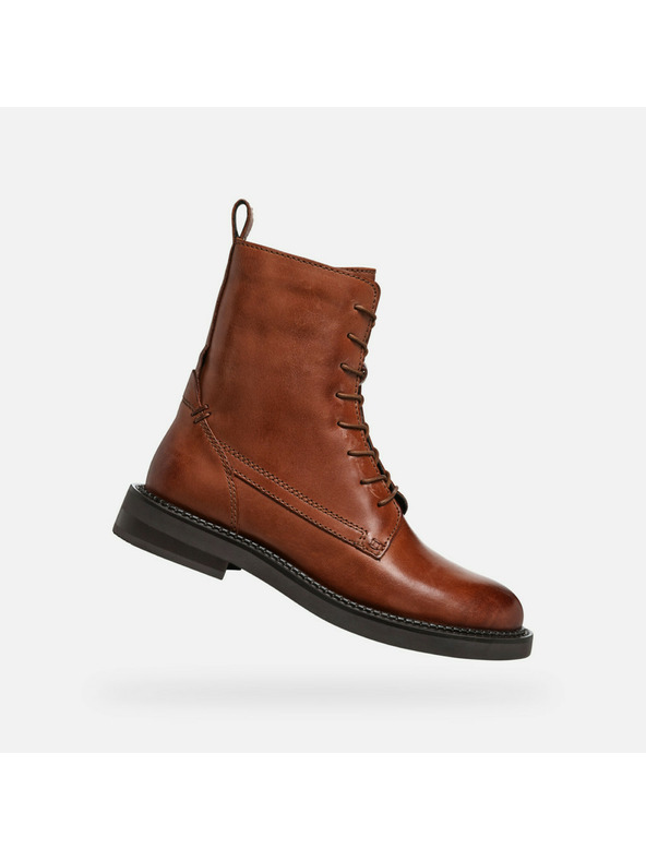 Geox Светлокафяви дамски боти Geox Serilda