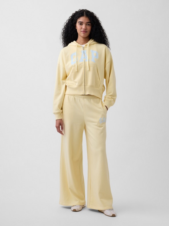 GAP Овърсайз суитчър с логото на GAP