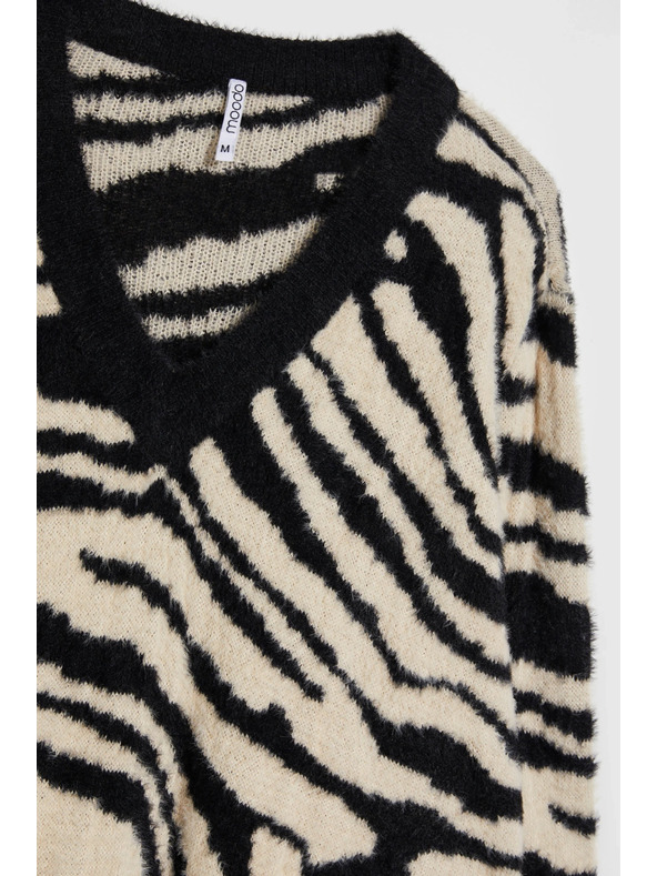 Moodo Мотивиран пуловер черен Moodo