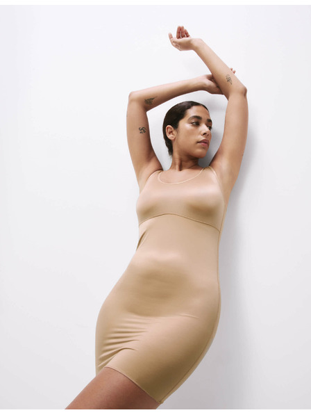 Marks & Spencer Оформящо облекло