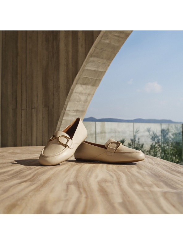 Geox Бежови дамски мокасини Geox Palmaria