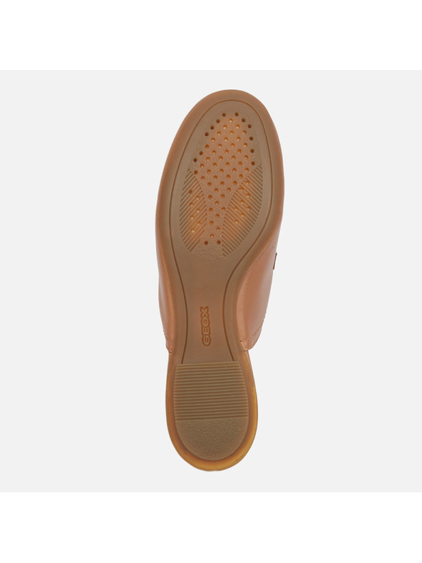 Geox Кафяви дамски мокасини Geox Palmaria