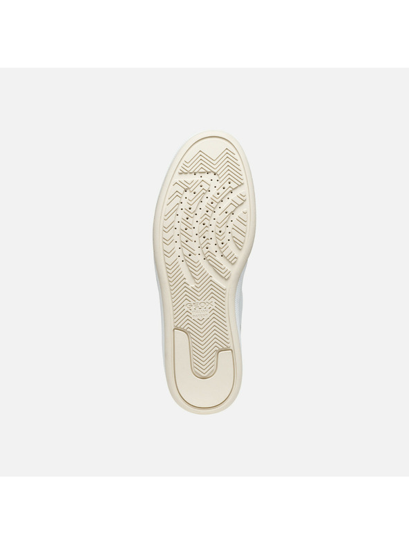 Geox Бели дамски маратонки Geox Dynamia