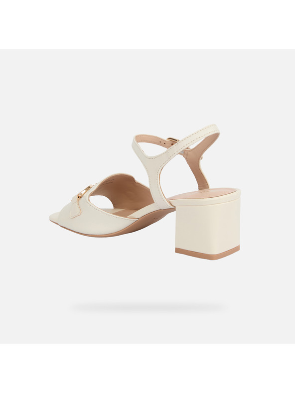 Geox Кремави дамски сандали Geox New Eraklia 50