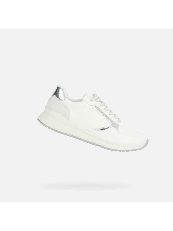 Geox Бели дамски обувки Geox Octaviee