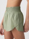 GAP Спортни бягащи шорти GapFit 3" Mid Rise Runaround GAP