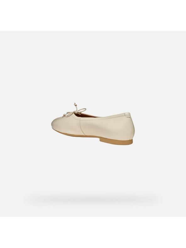 Geox Кремави дамски балерини Geox New Palmaria
