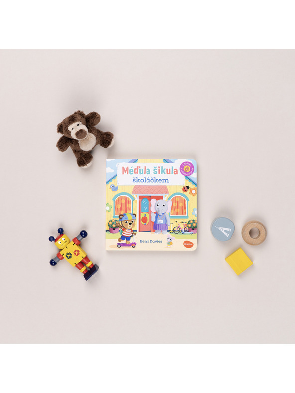 BAAGL  МЕЧО УМНИКА ПЪРВОКЛАСНИК – Картинки с подвижни елементи