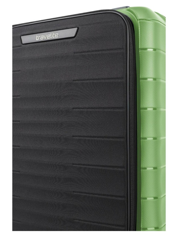Travelite Комплект пътни куфари Travelite Mooby S,M,L Front pocket Green