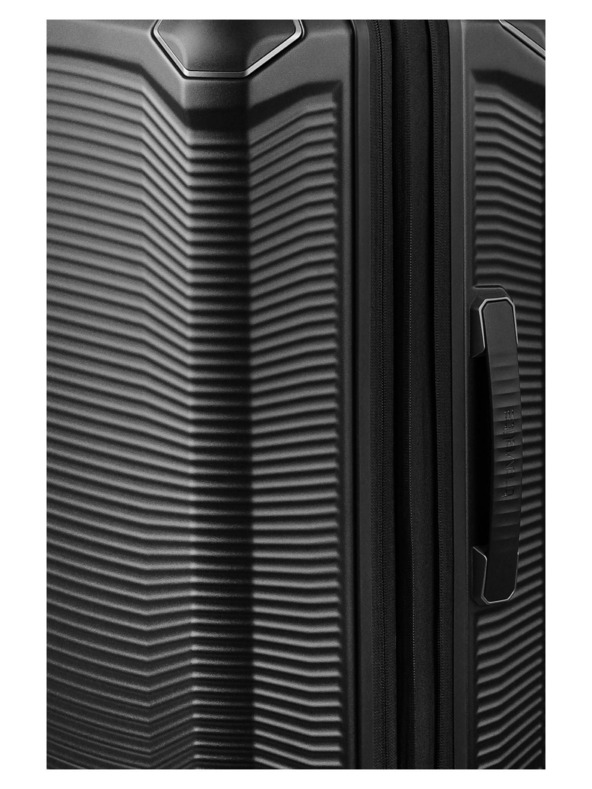 Travelite Пътен куфар Travelite Millennium M Black