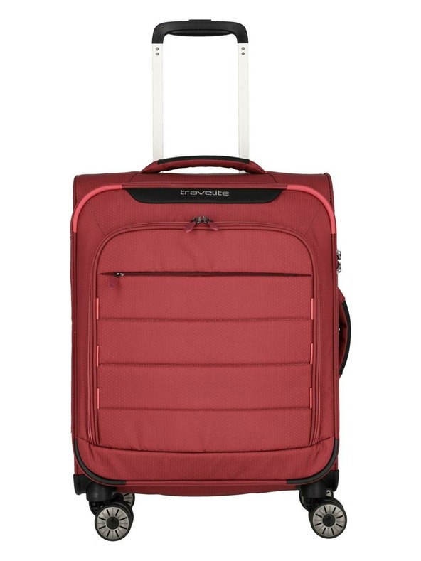 Travelite Червен пътнически куфар Travelite Skaii 4w S
