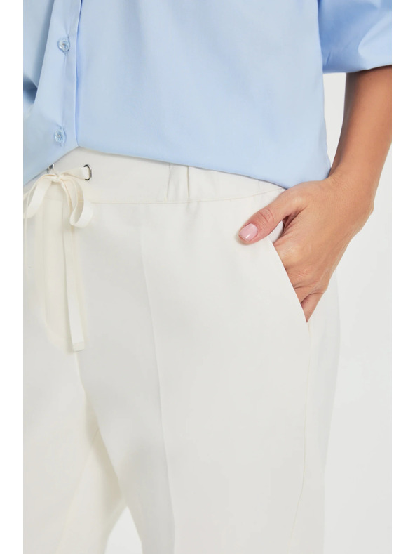Moodo Панталони със набори белі Moodo