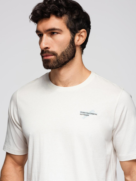 Ombre Clothing Мъжка тениска с малък печат на гърди - бяла V3 OM-TSPT-0258 Ombre Clothing