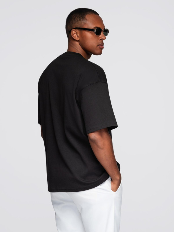 Ombre Clothing Мъжка памучна тениска с приложение от бижута на гърди - черна V1 OM-TSCT-0290 Ombre Clothing