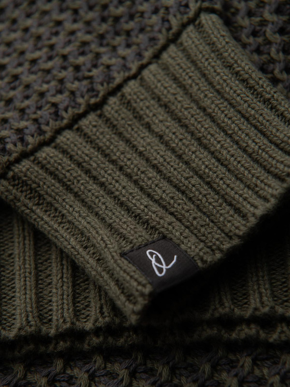 Ombre Clothing Мъжки пуловер с контрастна плетка и кръгло деколте - тъмно оливково зелен V2 OM-SWSW-0122 Ombre Clothing