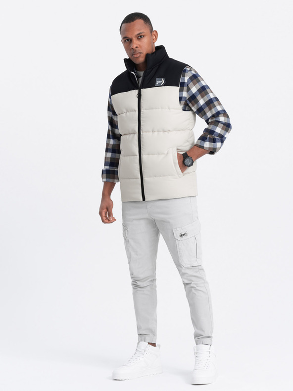 Ombre Clothing Черно-бежова мъжка ватирана жилетка Ombre Clothing
