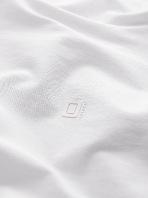 Ombre Clothing Бяла мъжка тениска с V-образно деколте Ombre Clothing