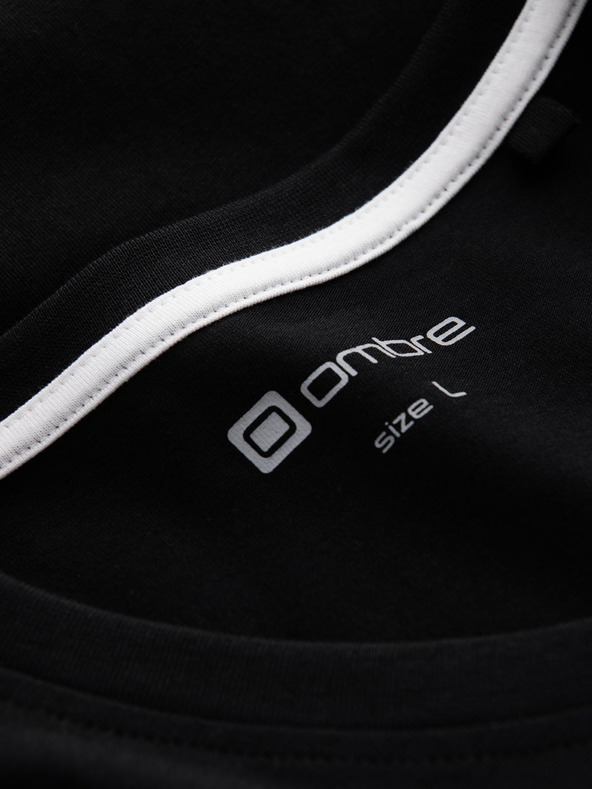 Ombre Clothing Черна мъжка тениска с V-образно деколте Ombre Clothing