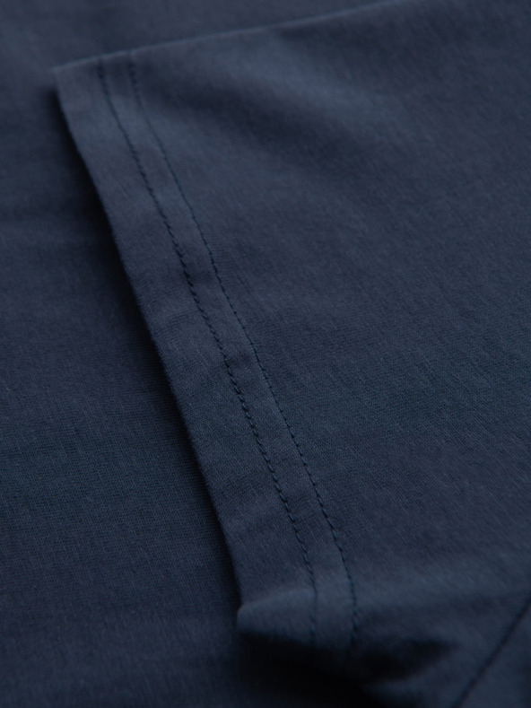 Ombre Clothing Тъмно синя мъжка тениска с джоб Ombre Clothing