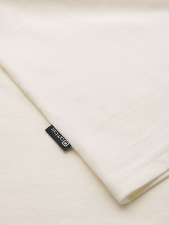 Ombre Clothing Кремава мъжка тениска с джоб Ombre Clothing