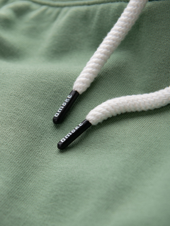 Ombre Clothing Зелени спортни къси панталони Ombre Clothing