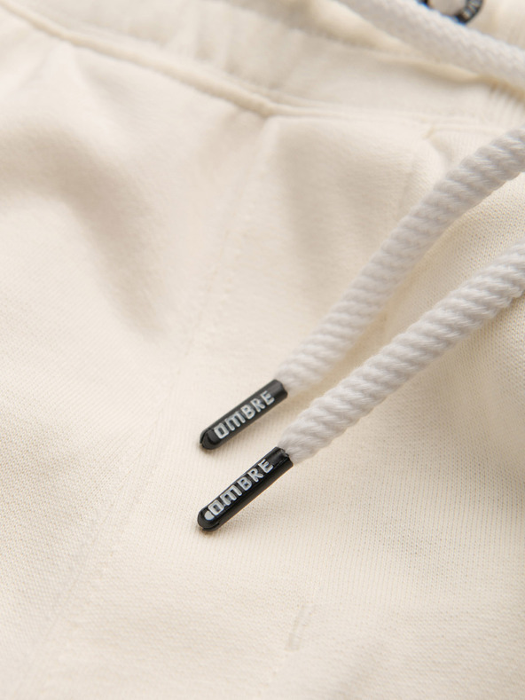 Ombre Clothing Къси панталони