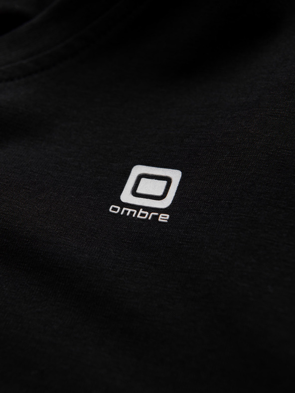 Ombre Clothing Черна мъжка тениска с V-образно деколте Ombre Clothing