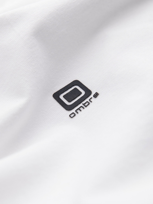 Ombre Clothing Бяла мъжка тениска с V-образно деколте Ombre Clothing