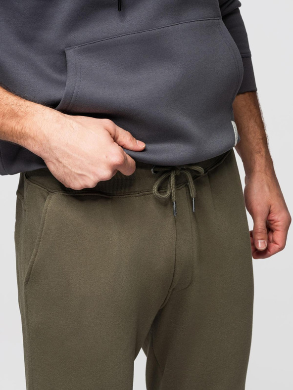 Ombre Clothing Тъмнозелен мъжки суитчър Ombre Clothing