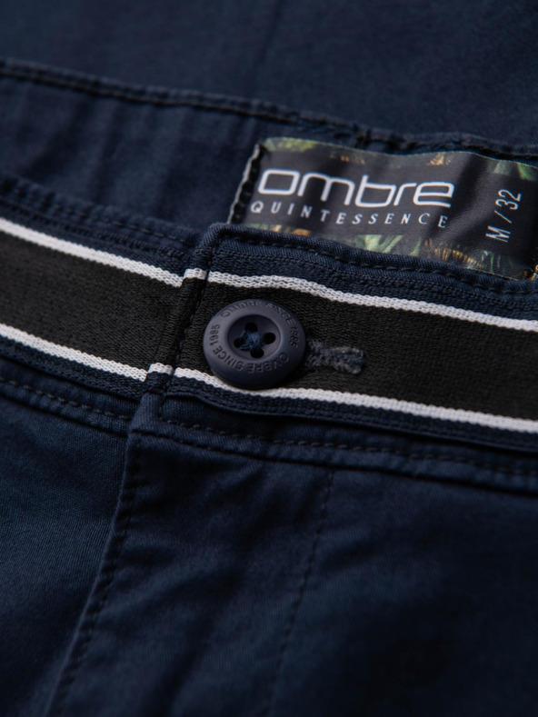 Ombre Clothing Тъмносин мъжки панталон чино с декоративен колан Ombre Clothing