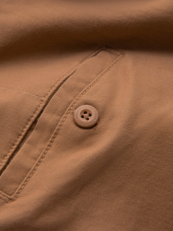 Ombre Clothing Кафяв мъжки панталон чино с декоративен колан Ombre Clothing