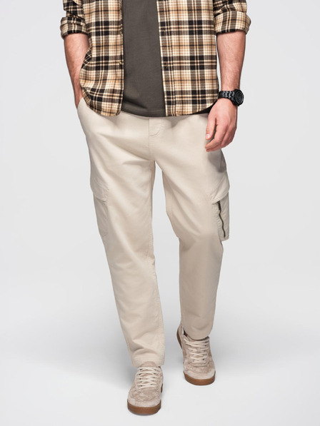 Ombre Clothing Мъжко долнище с карго джобове в кремав цвят Ombre Clothing