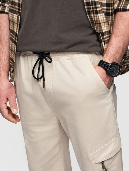 Ombre Clothing Мъжко долнище с карго джобове в кремав цвят Ombre Clothing