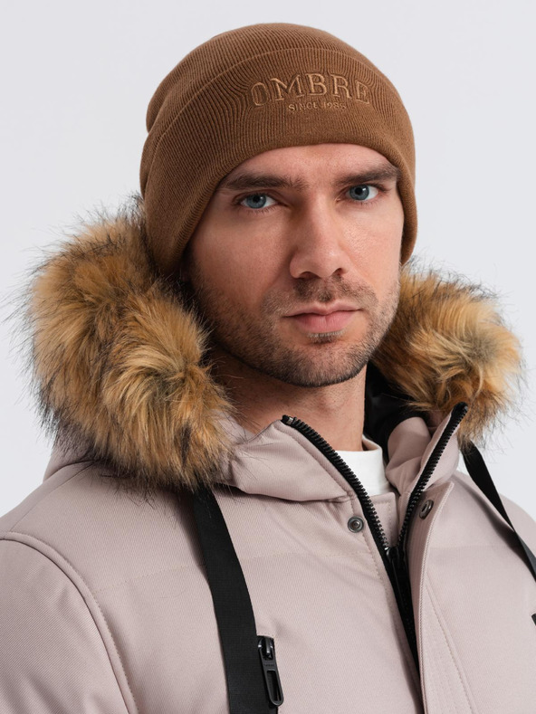 Ombre Clothing Мъжка плетена шапка с бродиран надпис Ombre Clothing