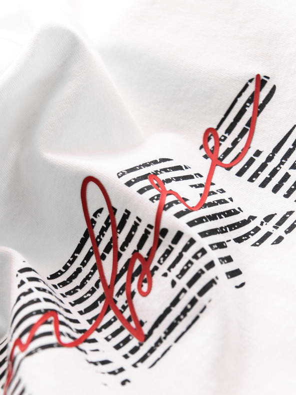 Ombre Clothing Мъжка памучна тениска с деликатна бродерия Ombre Clothing