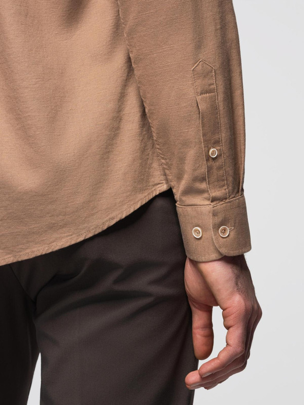 Ombre Clothing Мъжка ленена риза с класическа яка и джобове REGULAR FIT - светло кафяво