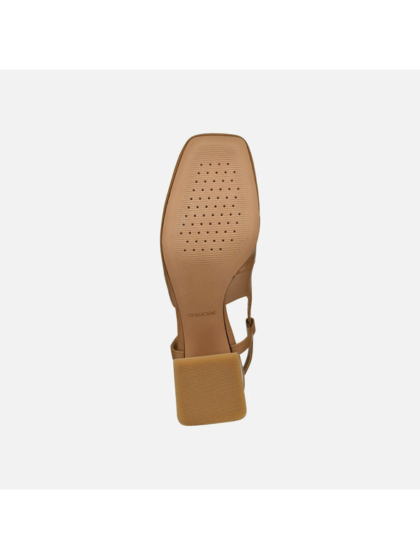 Geox Светлокафяви дамски обувки с висок ток Geox Coronilla
